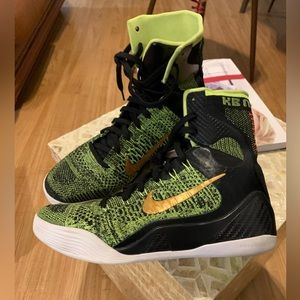 Nike Kobe Sz 8